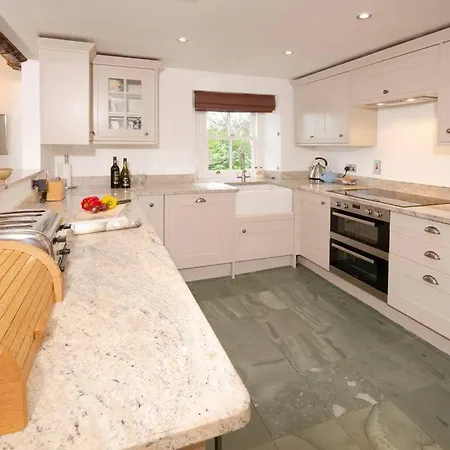 Holiday home End Cottage, *