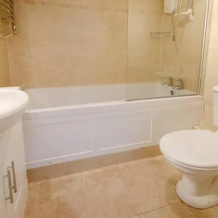 End Cottage, * Chapel Stile